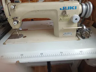 Máquina de coser industrial JUKI y Owerlok Brother