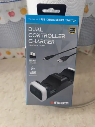Cargador Dual Indeca PS5 Xbox Switch