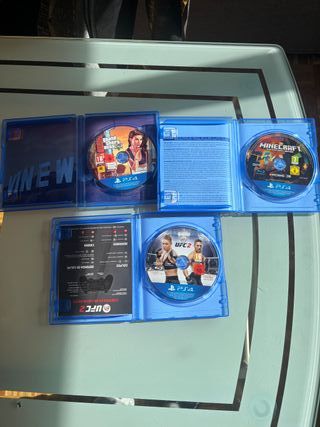 PS4 (PlayStation 4) Negra + Juegos + Funda