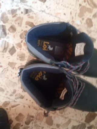 Botas Lois Jeans montaña negras y grises Impolutas