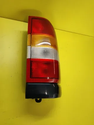 PILOTO TRASERO DERECHO OPEL FRONTERA B