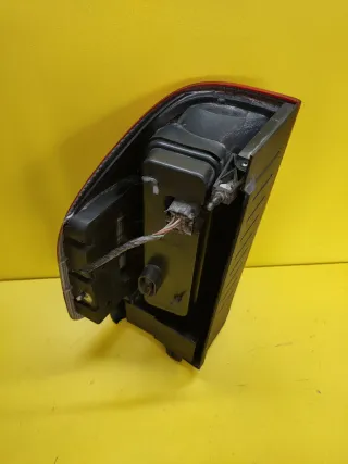 PILOTO TRASERO DERECHO OPEL FRONTERA B