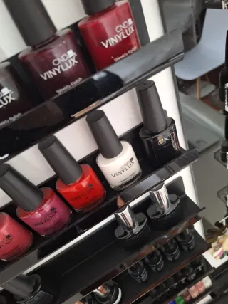 Estantería de pared color negro 30 cm de longitud