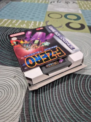 F-ZERO MAXIMUN VELOCITY VELOCITY Nintendo GameBoy