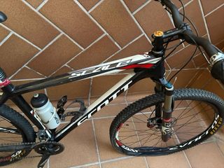 Bicicleta Scott Scale 29 Montaña