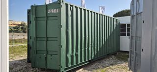 Contenedor marítimo azul