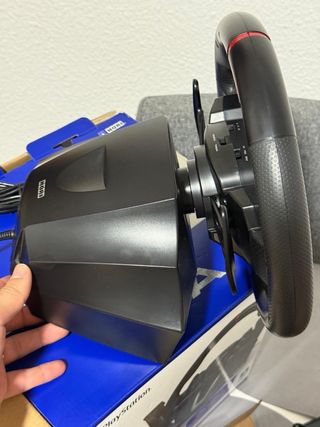 Volante PS5 y Pedales RWA Hori