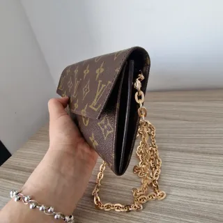 Bolso Cartera Louis Vuitton Piel Cadena Dorada