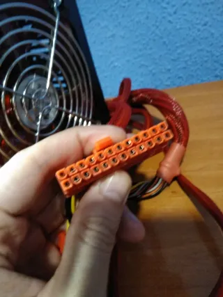 Fuente Alimentación Gaming ATX