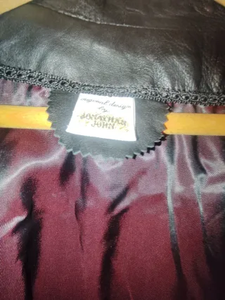 Chaqueta Piel Vintage Estilo Capa negra