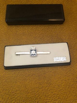 Pasador de corbata de plata