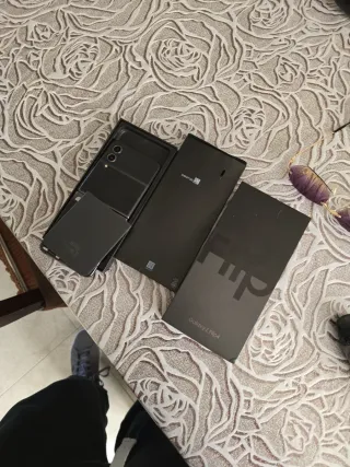 Samsung Galaxy Z Flip 4 128GB Oro