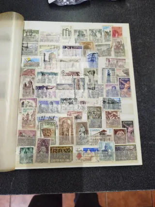 Álbum de sellos de España