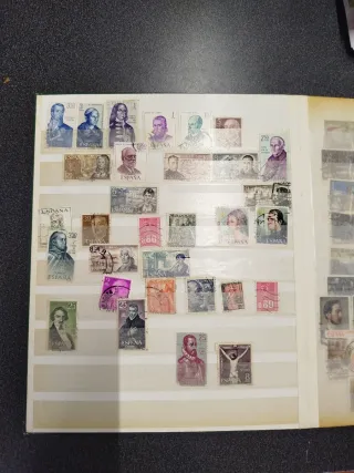 Álbum de sellos de España