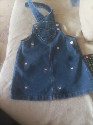 Falda vaquera para bebé con corazones