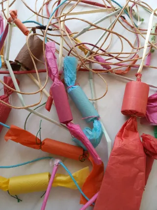 Dos blusones  de fallero talla pequeña