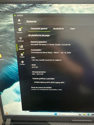 Portátil ASUS ROG Strix G18 G814JI-N6004 Negro