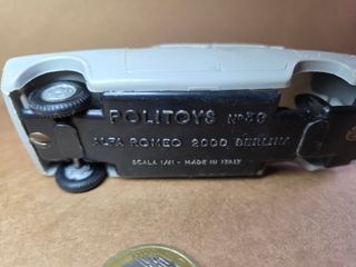Politoys n. 39 Alfa Romeo 2000 Berlina