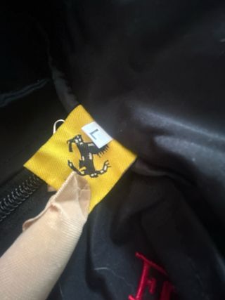 Cazadora Ferrari Negra y Roja