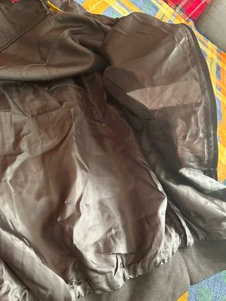 Cazadora Ferrari Negra y Roja