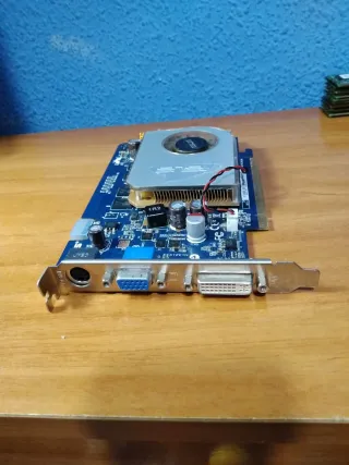 Tarjeta Gráfica ASUS PCI Express 512MB