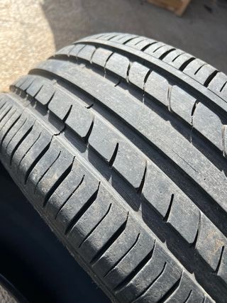 Neumáticos 245/45 R18