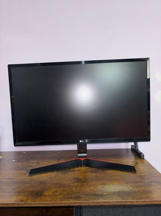 Monitor LG IPS LED Nero/Rosso