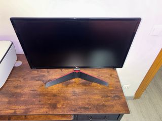 Monitor LG IPS LED Nero/Rosso