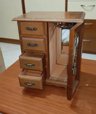 Portagioie anni '80 con carillon