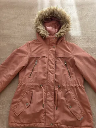 Abrigo rosa Vero Moda con capucha