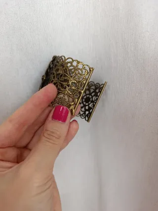 Brazalete con pedrería