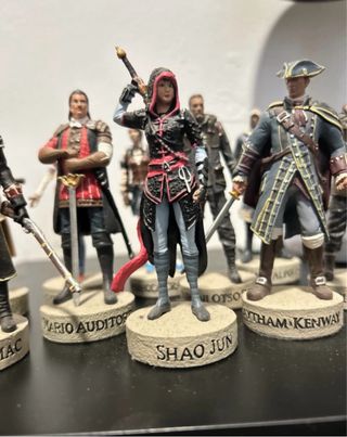 Pack 12 Figuras Assassin's Creed