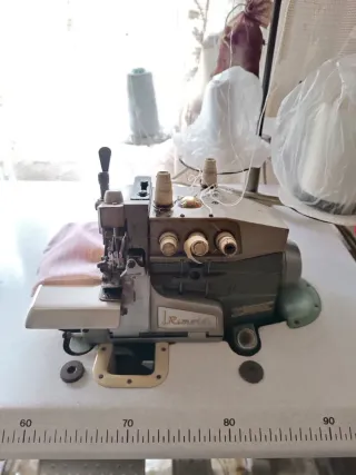 Remalladora industrial 6 hilos