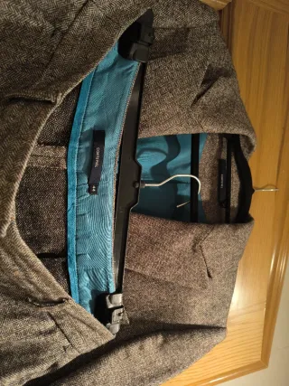 Traje de Chaqueta Cortefiel Talla 44 Marrón y Turq