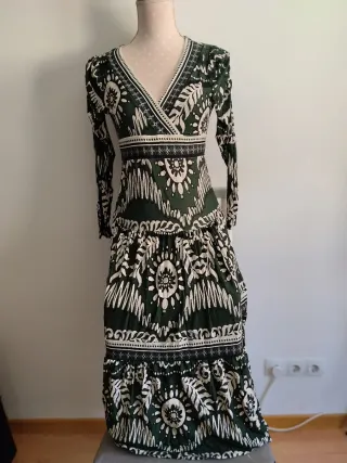 Vestido largo estampado verde y blanco