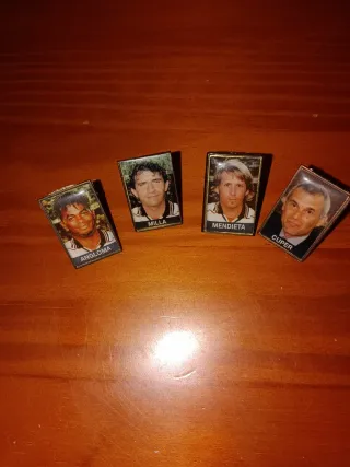 Pack Valencia C.F.Fichas años 60, posavasos y pink