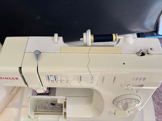 Máquina de coser Singer