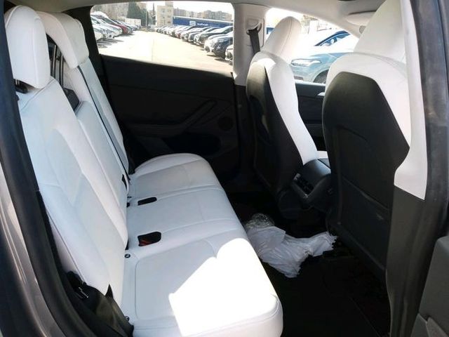 Tesla Model Y Gran Autonomía 4WD