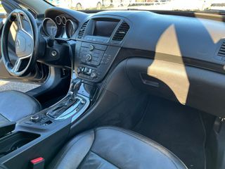 Opel Insignia 2012 biturbo excelente estado