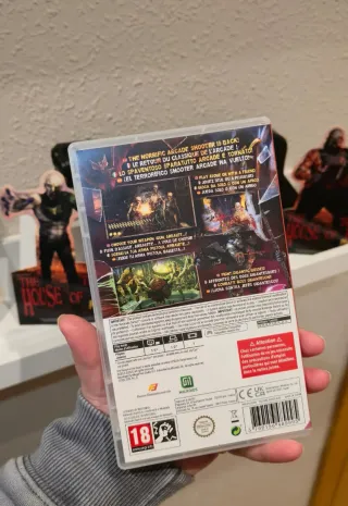 House of the Dead Remake Nintendo Switch + Pistola