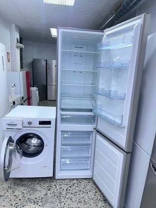 Lavadora Siemens y Nevera Teka con Grantia y Envio