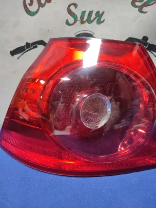 Piloto trasero Volkswagen Golf 5
