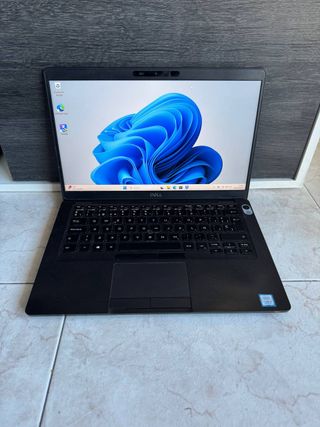 Ordenador portátil DELL I5 9 GENERACIÓN