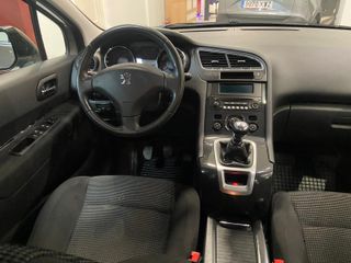Peugeot 5008 2.0 HDI 7 PLAZAS 2012