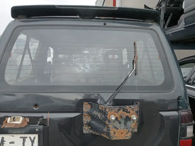 Mitsubishi Montero Corto Piezas