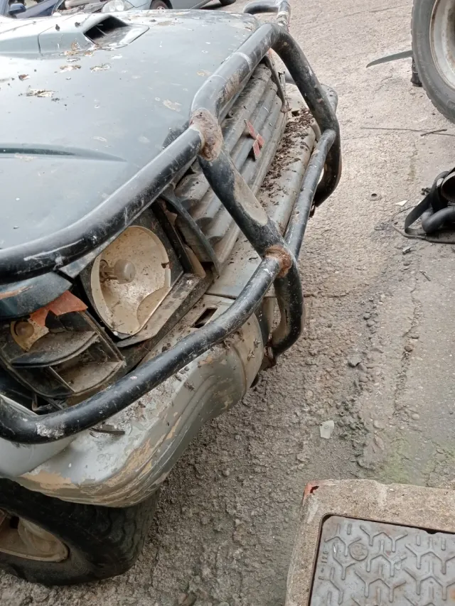 Mitsubishi Montero Corto Piezas