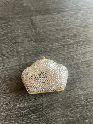 Pastillero pequeño bolso plateado