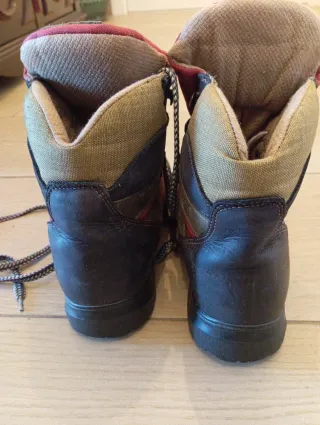 Botas Chiruca Negras y Rojas