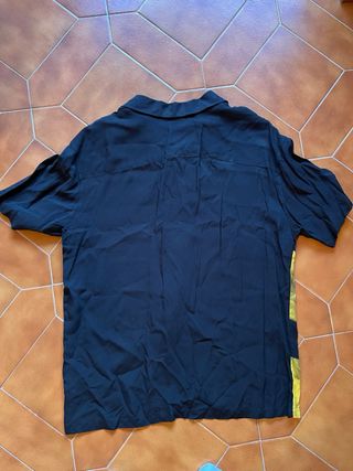 Camisa Pull&Bear Estampada Flor Roja