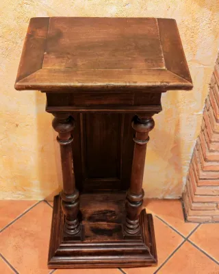 Pareja de pedestales antiguos originales S. XIX